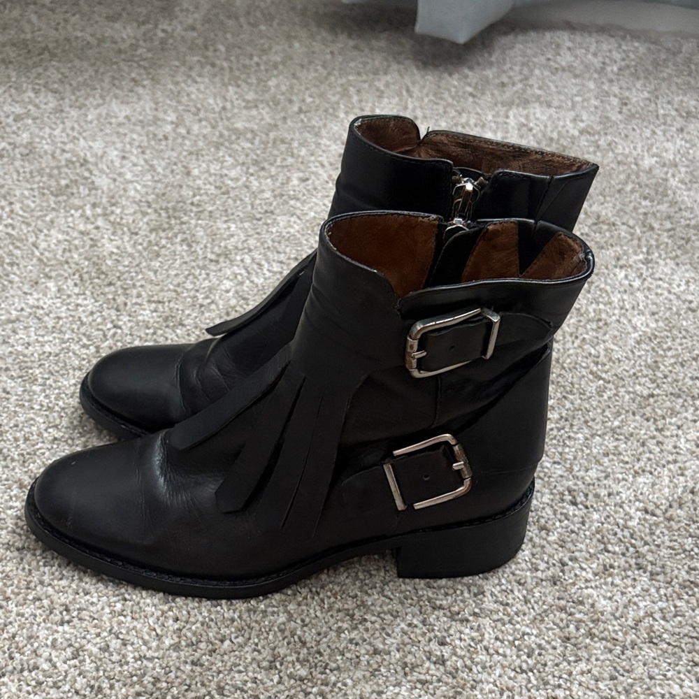 Donald J Pliner, Zaria Ankle Boots, size w5